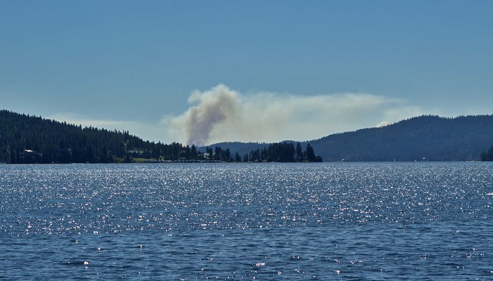 Forest fire to the south, smoke spread as the tour progressed