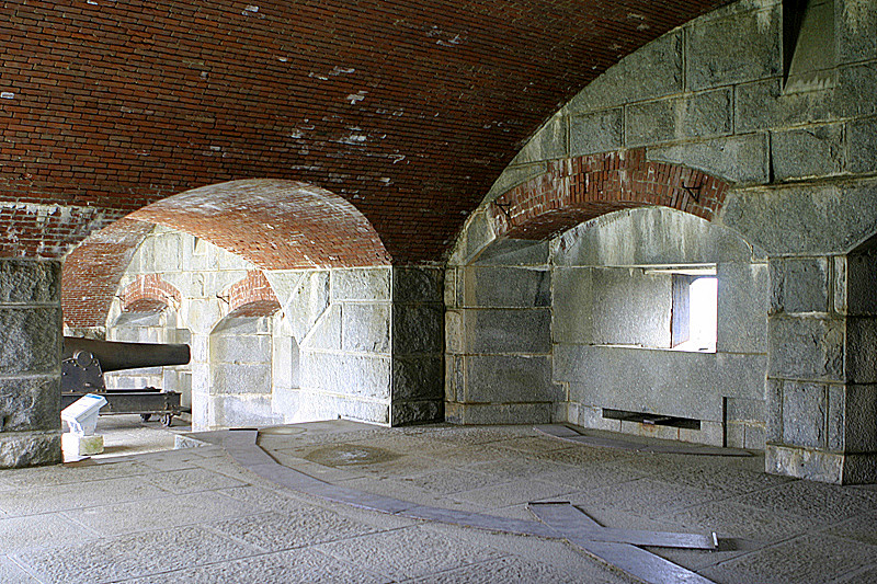 Battery facing east; notice the masonry work (brick, limestone and so on)