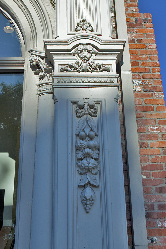 Cast iron facade detail