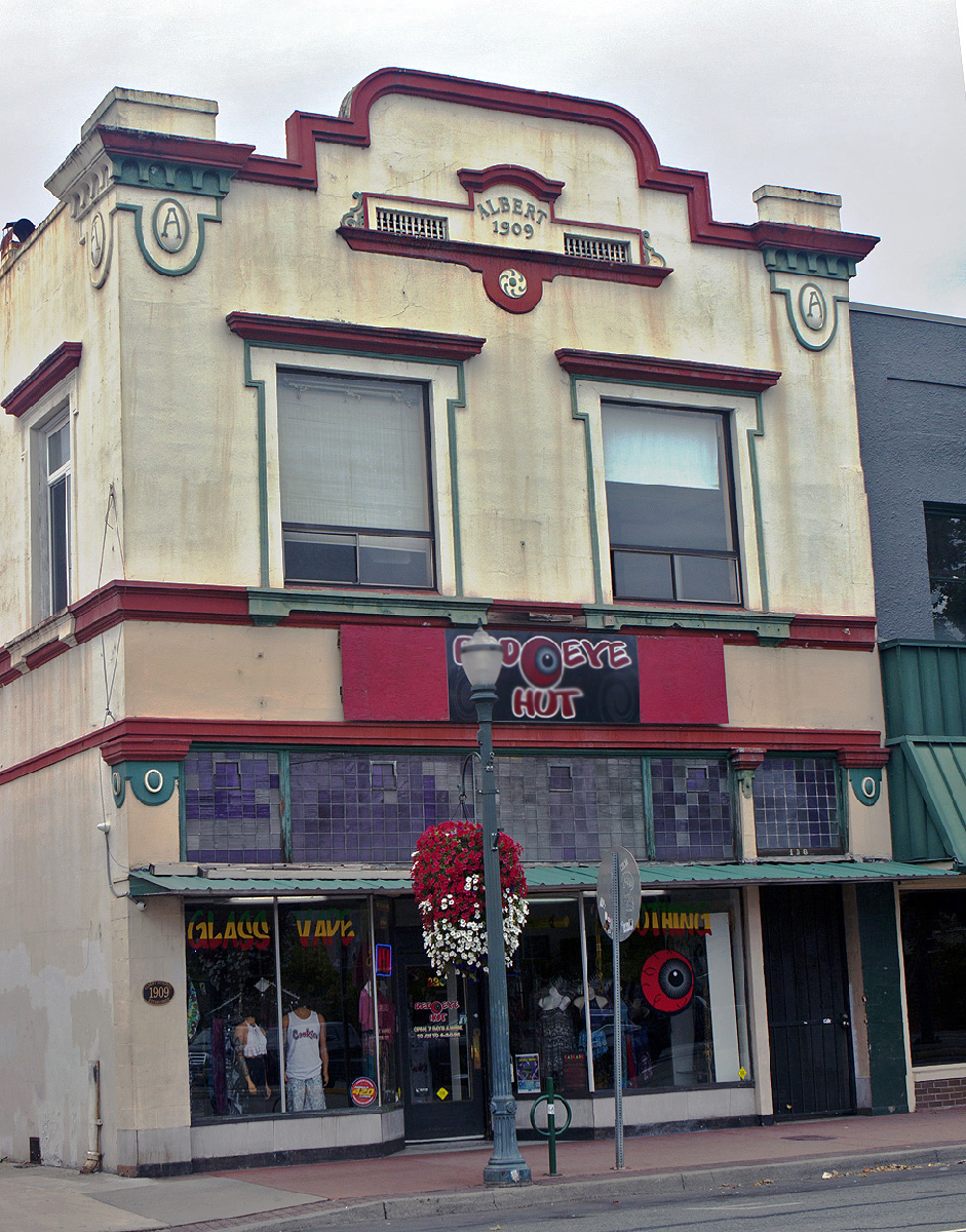 Nice details etc. Few buildings like this today