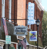 Easton, MD, signs